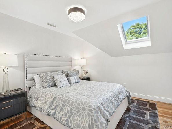 39 Admiral Wordens Lane, Briarcliff Manor NY 10510