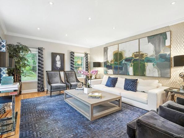 39 Admiral Wordens Lane, Briarcliff Manor NY 10510