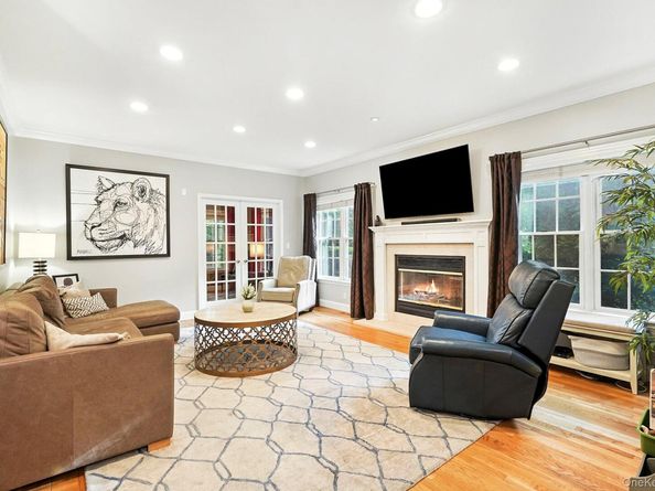 39 Admiral Wordens Lane, Briarcliff Manor NY 10510