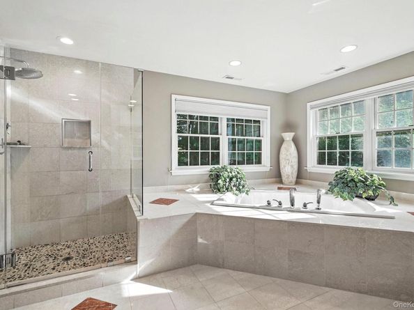 39 Admiral Wordens Lane, Briarcliff Manor NY 10510