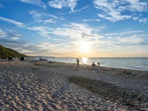 1 Dolphin Way, Riverhead NY 11901