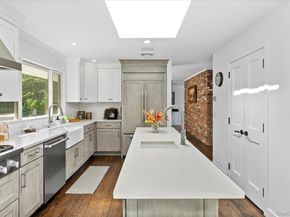 1 Dolphin Way, Riverhead NY 11901