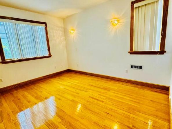 34-41 201 Street, Bayside NY 11361
