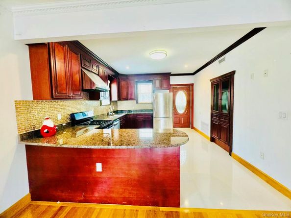 34-41 201 Street, Bayside NY 11361