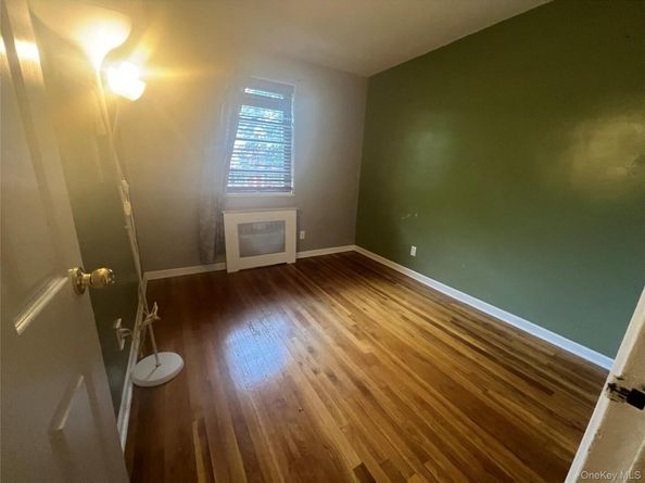 135-23 Jewel Avenue A, Flushing NY 11367