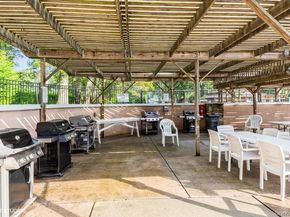 166 Ventry Court B, Ridge NY 11961