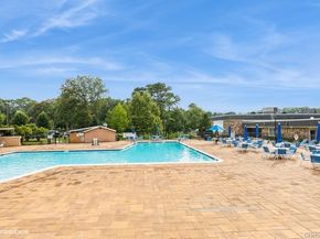 166 Ventry Court B, Ridge NY 11961