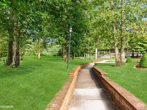 166 Ventry Court B, Ridge NY 11961