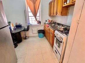 98-15 34th Ave, Corona NY 11368