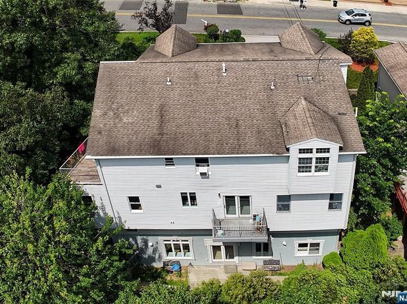2186 Jones Road, Fort Lee NJ 07024