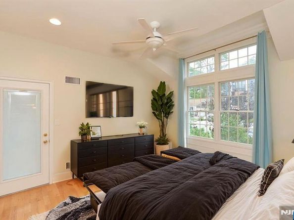 2186 Jones Road, Fort Lee NJ 07024