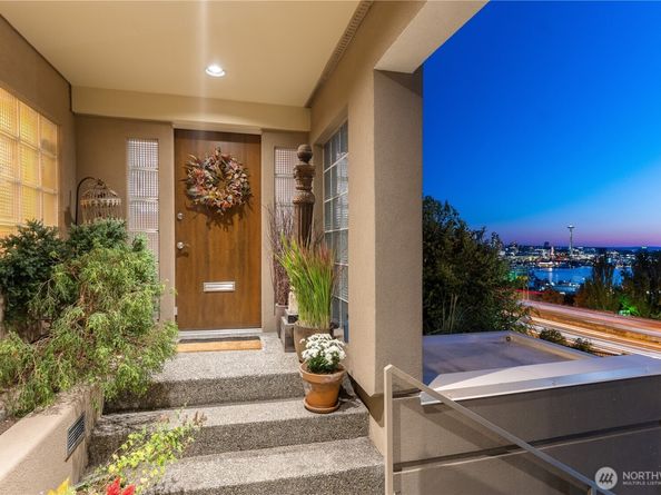 1946 Harvard Avenue E, Seattle WA 98102