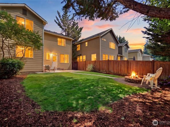 8303 233rd Place NE, Redmond WA 98053