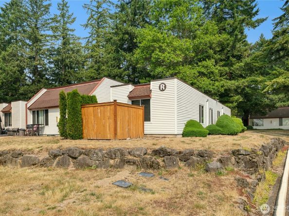 14600 SE 176th Street R1, Renton WA 98058