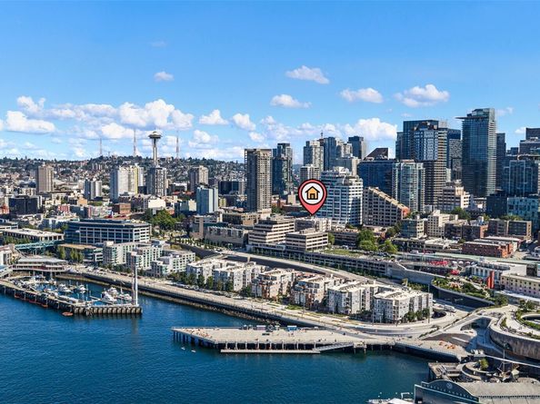2030 Western Avenue 514, Seattle WA 98121