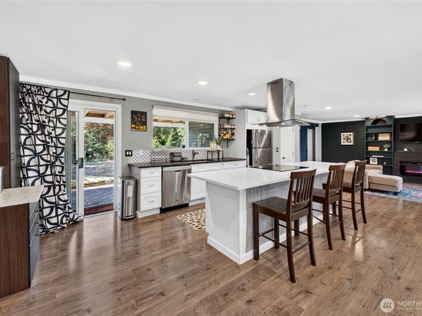 413 SW 305th Street, Federal Way WA 98023