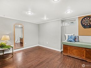 11347 Sand Point Way NE, Seattle WA 98125
