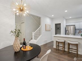 35215 SE Aspen Lane 1303, Snoqualmie WA 98065