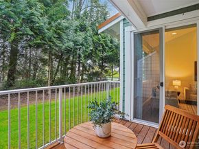 35215 SE Aspen Lane 1303, Snoqualmie WA 98065