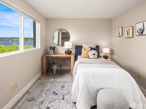 8530 54th Avenue NE, Seattle WA 98115