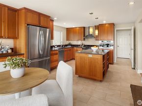 8530 54th Avenue NE, Seattle WA 98115