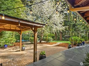 10444 SE 22nd Street, Bellevue WA 98004