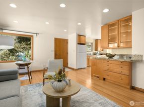 4333 32nd Avenue W, Seattle WA 98199