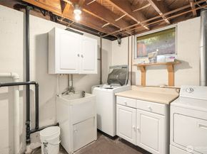 4333 32nd Avenue W, Seattle WA 98199