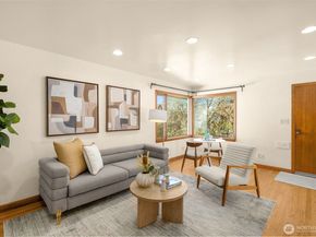 4333 32nd Avenue W, Seattle WA 98199