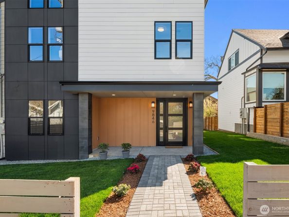 9846 62nd Avenue S 1, Seattle WA 98118