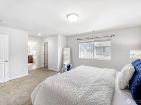 19617 37th Drive SE, Bothell WA 98012