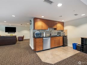 1420 Terry Ave 607, Seattle WA 98101