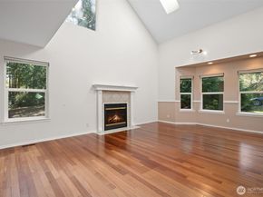 5662 Hicks Ave NE, Bremerton WA 98311