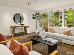 10020 NE 27th Street, Bellevue WA 98004