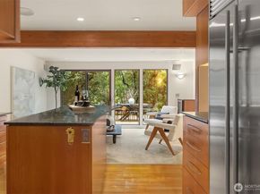 10020 NE 27th Street, Bellevue WA 98004