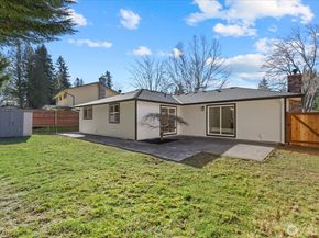 10210 163rd Avenue NE, Redmond WA 98052