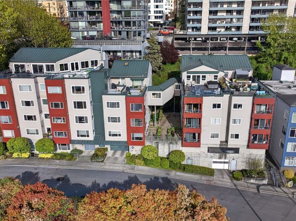 524 6th Avenue W 110, Seattle WA 98119