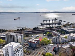 524 6th Avenue W 110, Seattle WA 98119