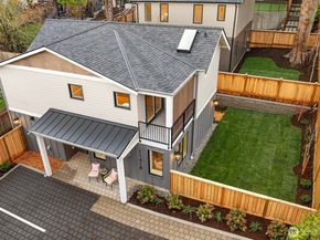 11418 NE 90th Street, Kirkland WA 98033