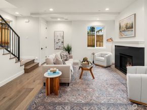 11418 NE 90th Street, Kirkland WA 98033