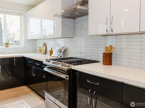 522 N 104th Street, Seattle WA 98133