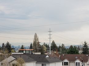 522 N 104th Street, Seattle WA 98133