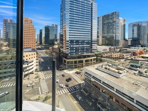 838 Avenue Square NE 1207, Bellevue WA 98004