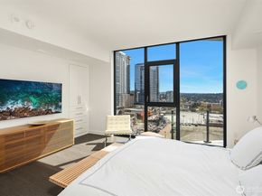 838 Avenue Square NE 1207, Bellevue WA 98004