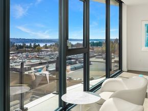 838 Avenue Square NE 1207, Bellevue WA 98004