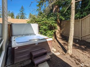 7322 124th Avenue NE, Kirkland WA 98033
