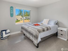 7322 124th Avenue NE, Kirkland WA 98033