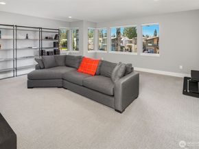 7322 124th Avenue NE, Kirkland WA 98033