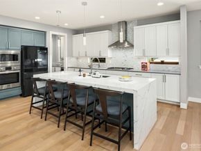 7322 124th Avenue NE, Kirkland WA 98033