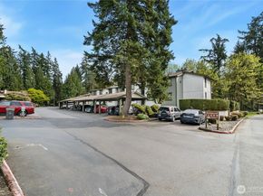 12711 NE 129th Court G101, Kirkland WA 98034